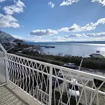 Apartamento By The Sea Duce, Omis - 2731 Dugi Rat